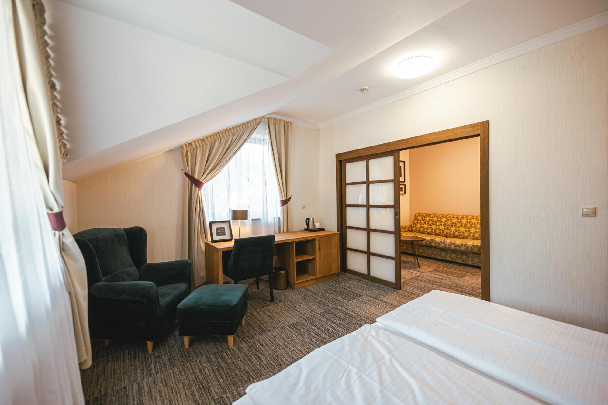 Pension Relish Rajecke Teplice Exterior photo